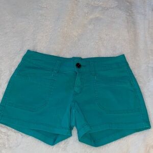 VTG UnionBay Teal Green Women’s Four Pocket Stretch Short Shirts Size 5 Jrs.